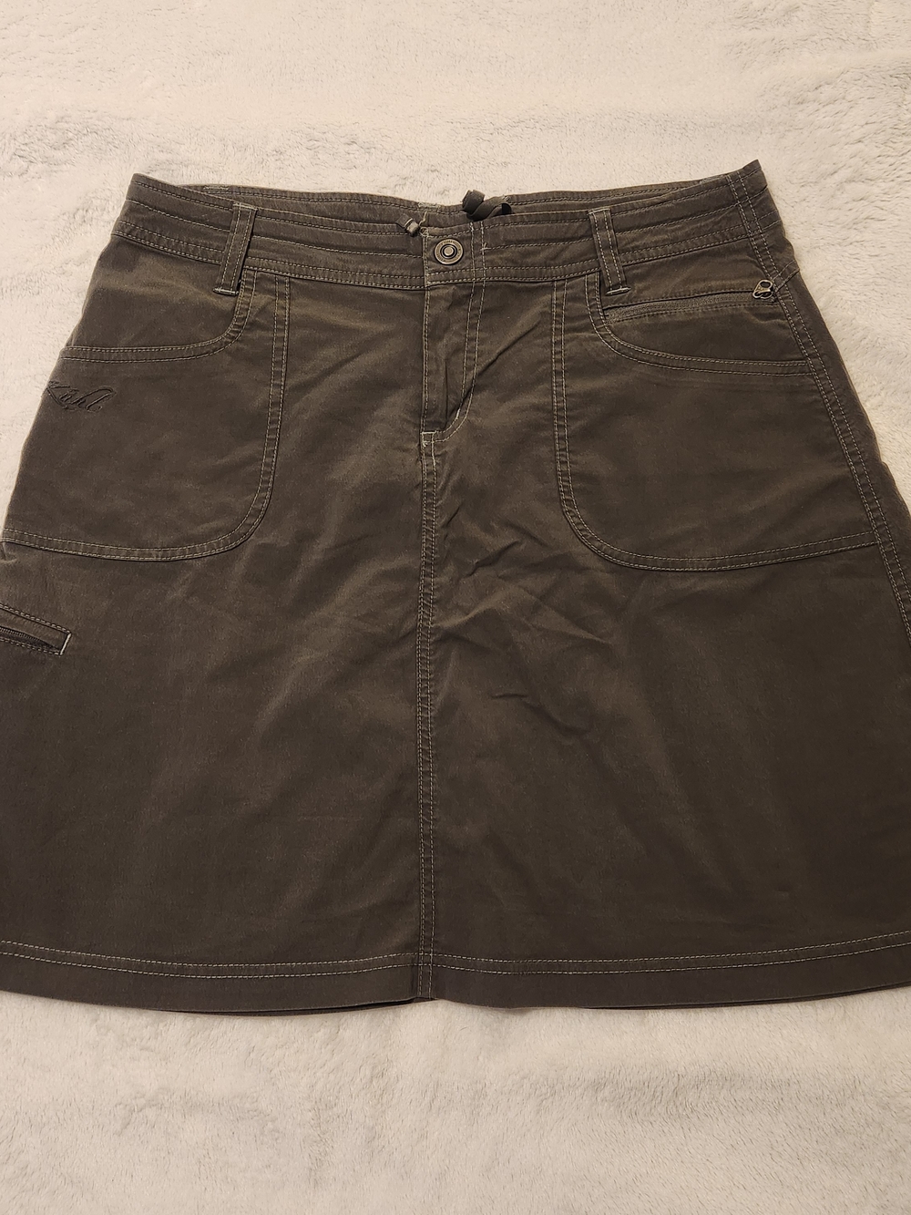 KÜHL Vala A-Line Cargo Skirt (or Free Range style) Size 8